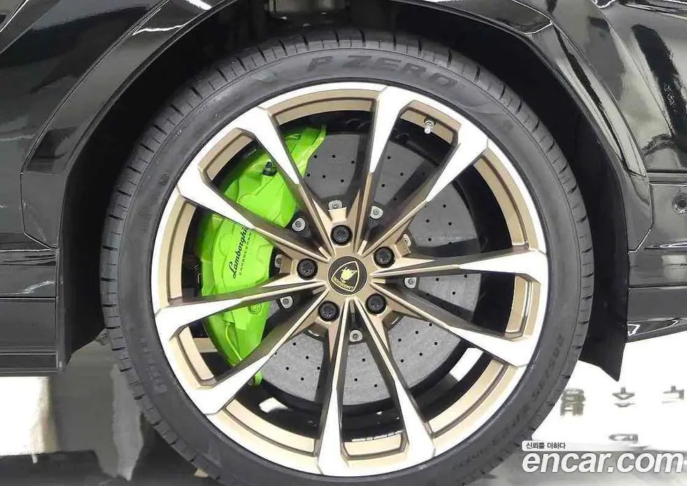 Lamborghini Urus 2023 4.0 автомат (гидро), фото 10