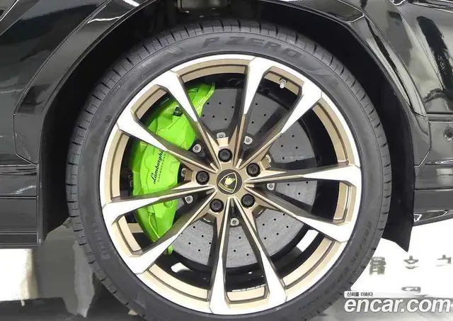 Lamborghini Urus 2023 4.0 автомат (гидро), миниатюра 10