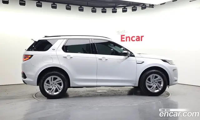 Land Rover Discovery Sport 2025 2.0 автомат (гидро), миниатюра 6
