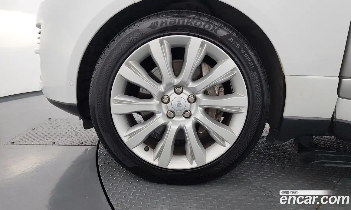Land Rover Range Rover 2016 4.4 автомат (гидро), фото 5