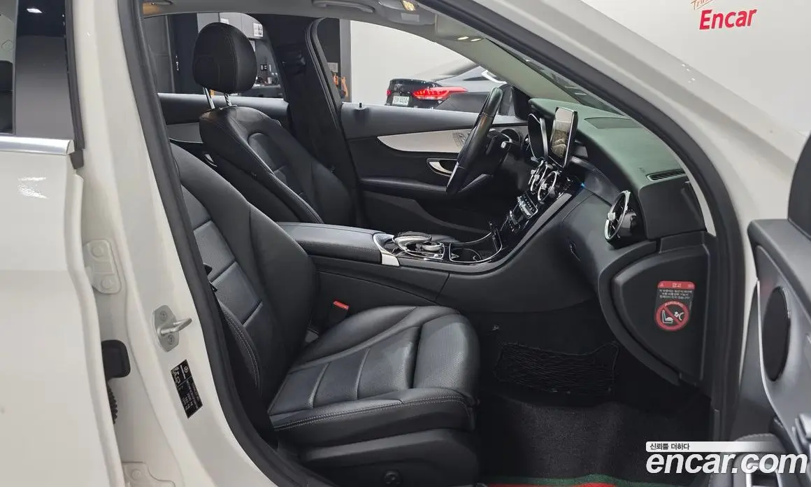 Mercedes-Benz C-Class 2015 2.0 автомат (гидро), фото 11 Mercedes-Benz C-Class 2015 2.0 автомат (гидро), фото 11