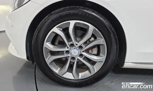 Mercedes-Benz C-Class 2015 2.0 автомат (гидро), миниатюра 5 Mercedes-Benz C-Class 2015 2.0 автомат (гидро), миниатюра 5