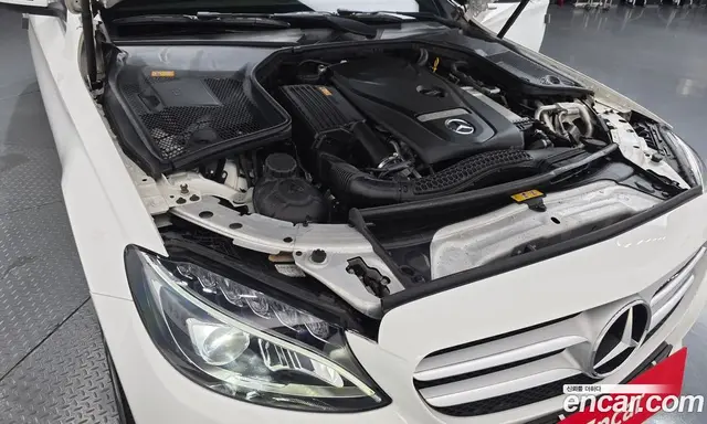 Mercedes-Benz C-Class 2015 2.0 автомат (гидро), миниатюра 6 Mercedes-Benz C-Class 2015 2.0 автомат (гидро), миниатюра 6