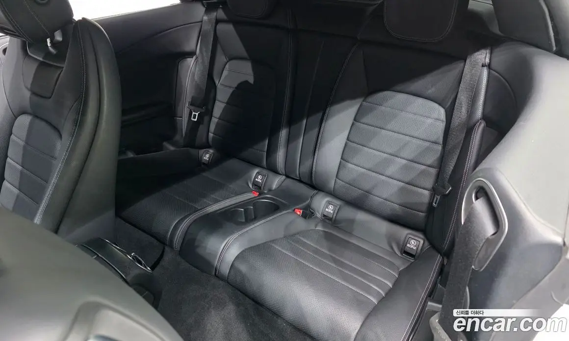 Mercedes-Benz C-Class 2017 2.0 автомат (гидро), фото 12 Mercedes-Benz C-Class 2017 2.0 автомат (гидро), фото 12