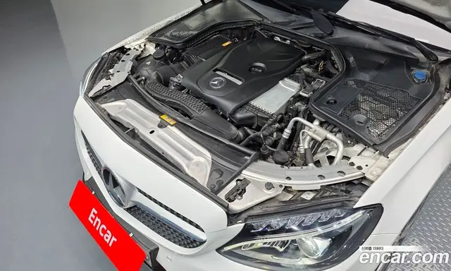 Mercedes-Benz C-Class 2017 2.0 автомат (гидро), миниатюра 6 Mercedes-Benz C-Class 2017 2.0 автомат (гидро), миниатюра 6
