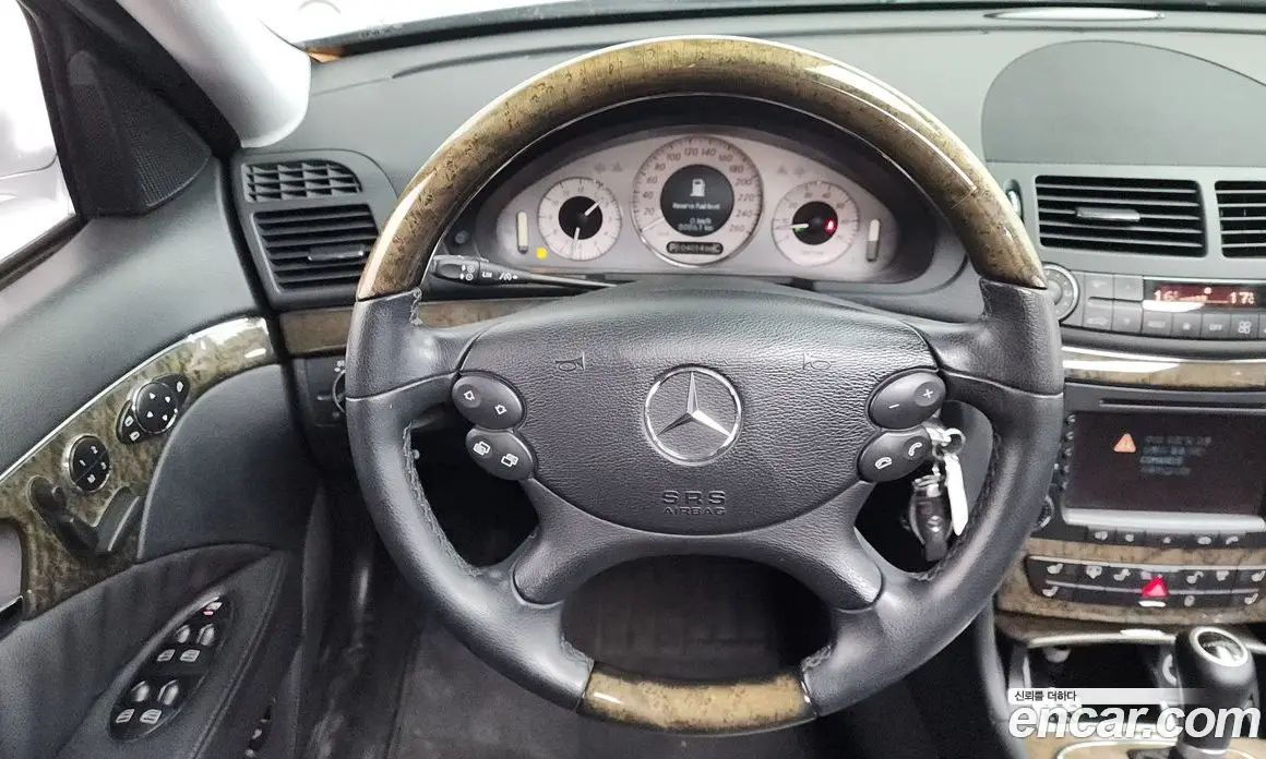 Mercedes-Benz E-Class 2008 3.5 автомат (гидро), фото 13
