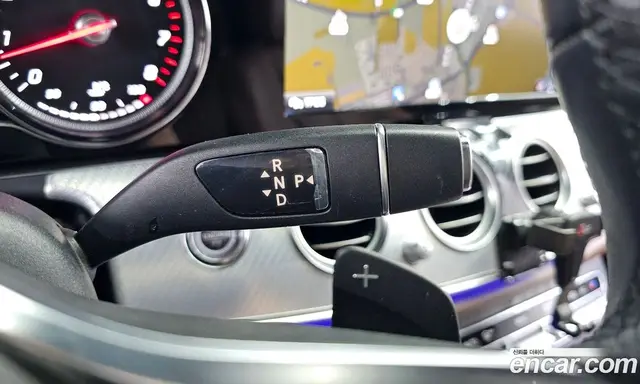 Mercedes-Benz E-Class 2019 2.0 автомат (гидро), миниатюра 9