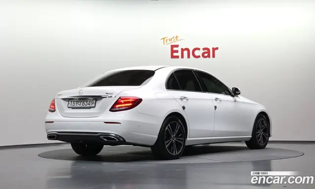 Mercedes-Benz E-Class 2020 1.9 автомат (гидро), миниатюра 2 Mercedes-Benz E-Class 2020 1.9 автомат (гидро), миниатюра 2