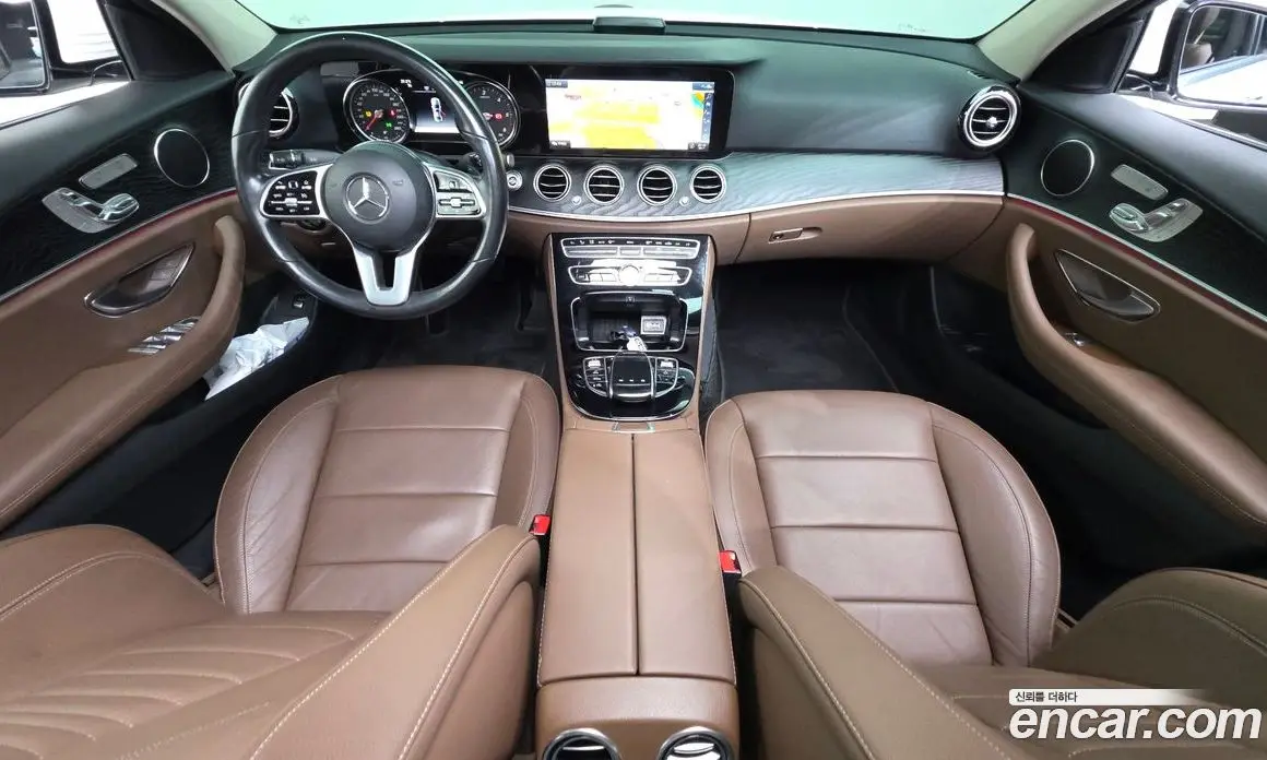 Mercedes-Benz E-Class 2020 1.9 автомат (гидро), фото 7 Mercedes-Benz E-Class 2020 1.9 автомат (гидро), фото 7