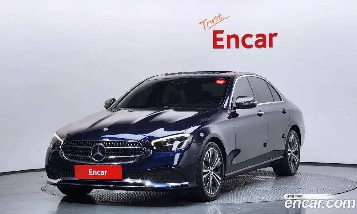 Mercedes-Benz E-Class 2021 2.0 автомат (гидро), фото 1 Mercedes-Benz E-Class 2021 2.0 автомат (гидро), фото 1