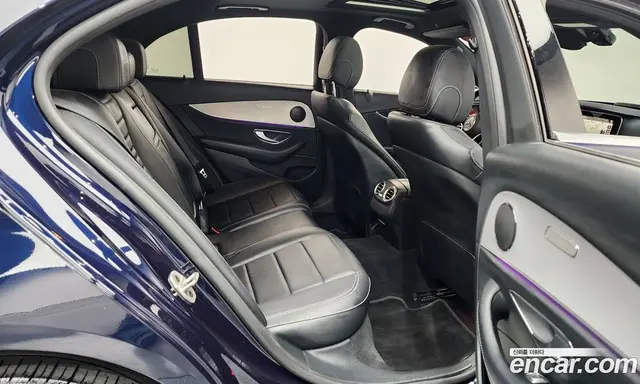 Mercedes-Benz E-Class 2021 2.0 автомат (гидро), миниатюра 11 Mercedes-Benz E-Class 2021 2.0 автомат (гидро), миниатюра 11