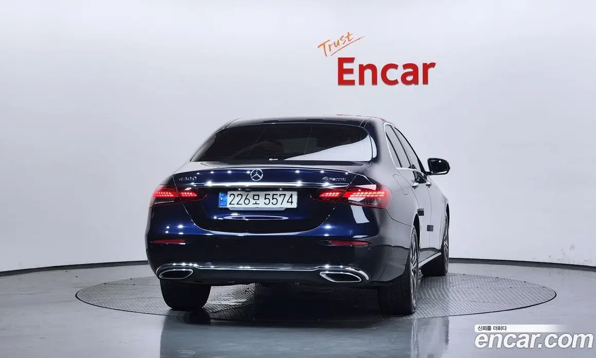 Mercedes-Benz E-Class 2021 2.0 автомат (гидро), фото 4 Mercedes-Benz E-Class 2021 2.0 автомат (гидро), фото 4