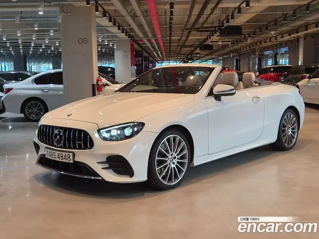 Mercedes-Benz E-Class, 2021, 49 200 км