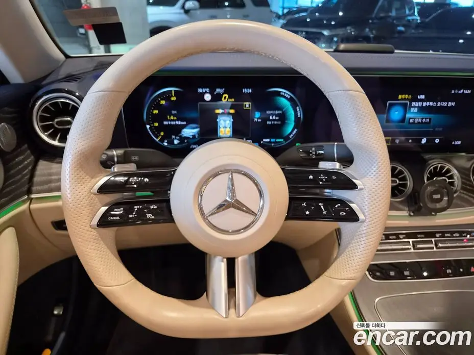 Mercedes-Benz E-Class 2021 3.0 автомат (гидро), фото 17 Mercedes-Benz E-Class 2021 3.0 автомат (гидро), фото 17