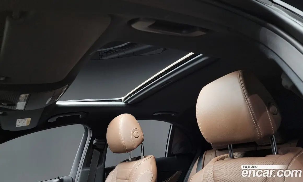 Mercedes-Benz E-Class 2022 2.0 автомат (гидро), фото 17