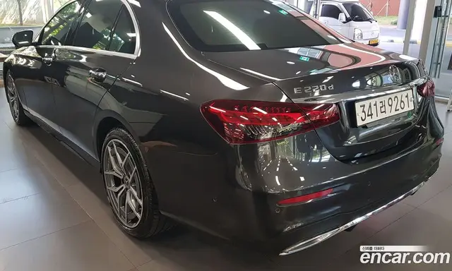 Mercedes-Benz E-Class 2022 1.9 автомат (гидро), миниатюра 2 Mercedes-Benz E-Class 2022 1.9 автомат (гидро), миниатюра 2