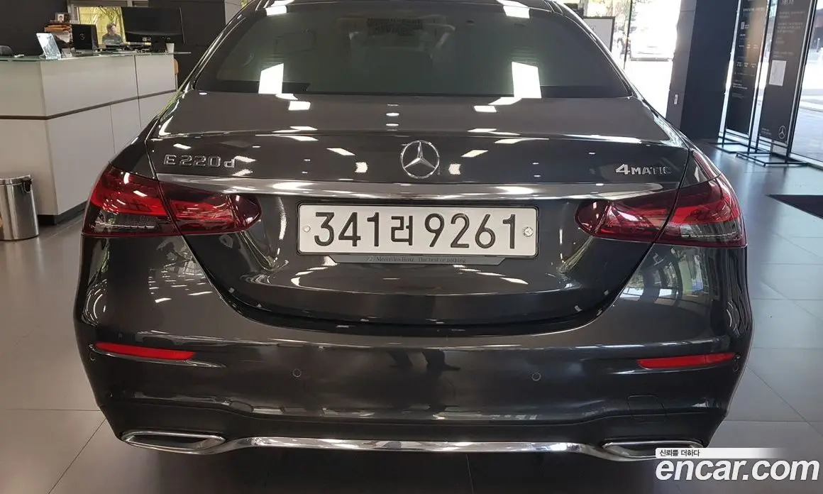 Mercedes-Benz E-Class 2022 1.9 автомат (гидро), фото 4 Mercedes-Benz E-Class 2022 1.9 автомат (гидро), фото 4