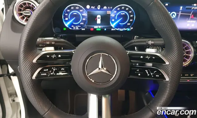 Mercedes-Benz EQA 2024 0.2 автомат (гидро), миниатюра 6