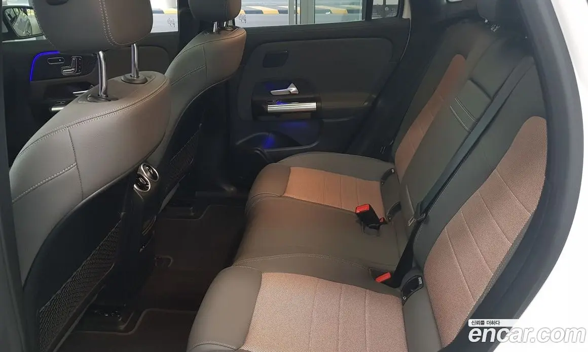 Mercedes-Benz EQA 2024 0.2 автомат (гидро), фото 10