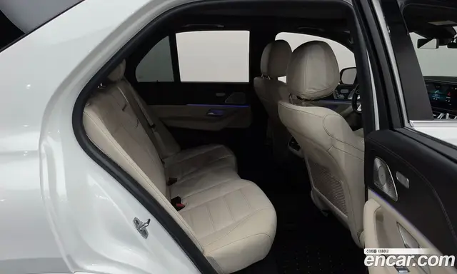 Mercedes-Benz GLE-Class 2023 2.0 автомат (гидро), миниатюра 11