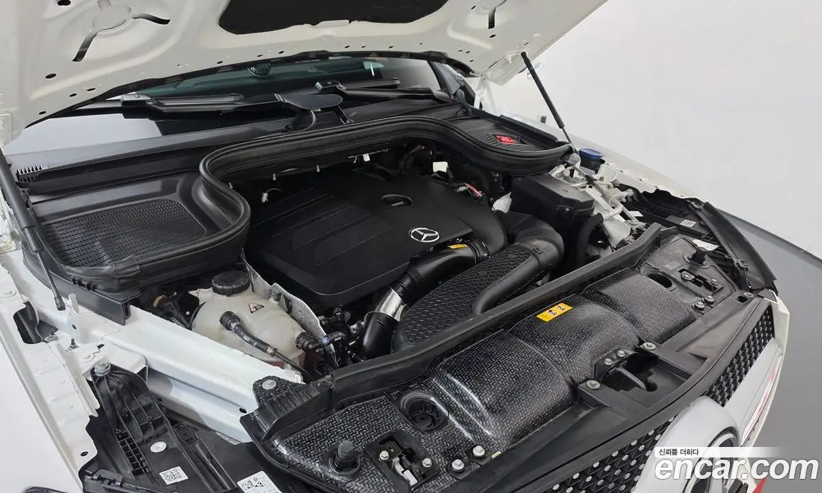 Mercedes-Benz GLE-Class 2023 2.0 автомат (гидро), фото 6