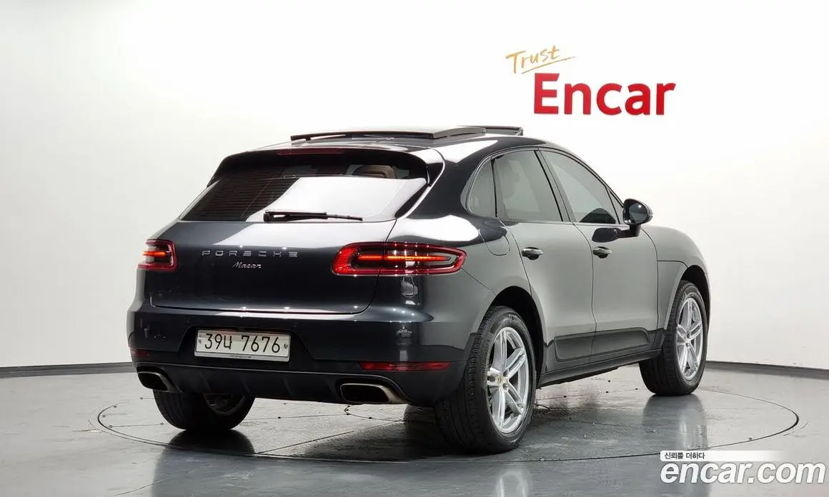 Porsche Macan 2017 2.0 автомат (гидро), фото 2 Porsche Macan 2017 2.0 автомат (гидро), фото 2