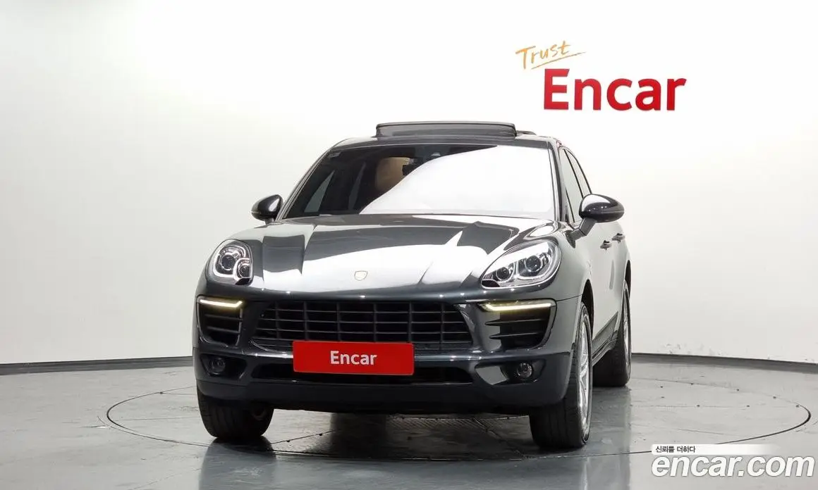 Porsche Macan 2017 2.0 автомат (гидро), фото 3 Porsche Macan 2017 2.0 автомат (гидро), фото 3