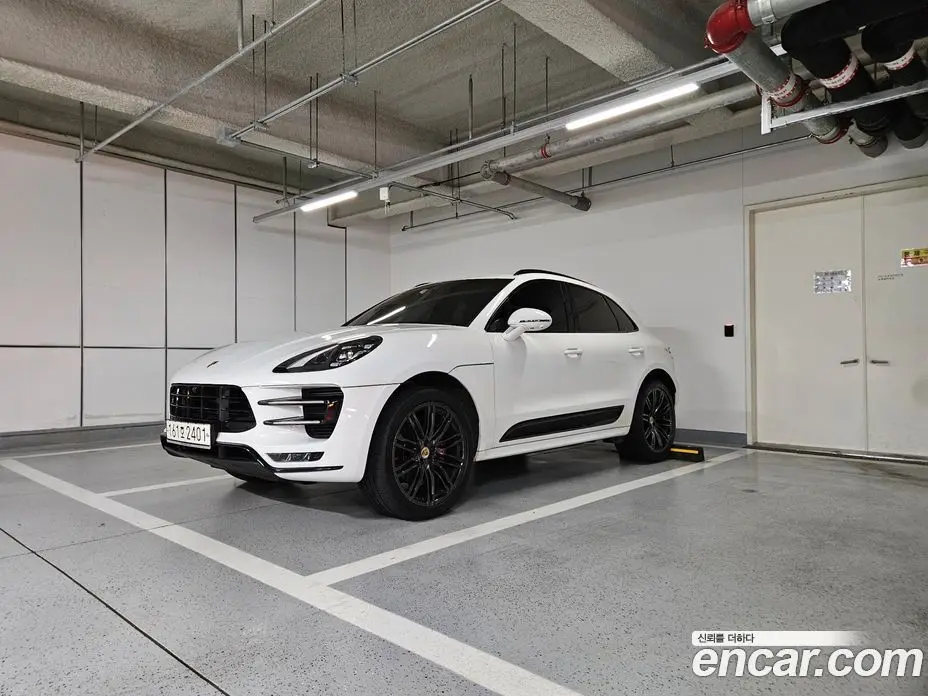 Porsche Macan 2017 3.6 автомат (гидро), фото 3 Porsche Macan 2017 3.6 автомат (гидро), фото 3