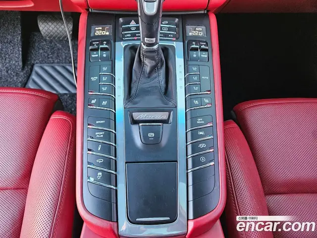Porsche Macan 2017 3.6 автомат (гидро), миниатюра 9 Porsche Macan 2017 3.6 автомат (гидро), миниатюра 9