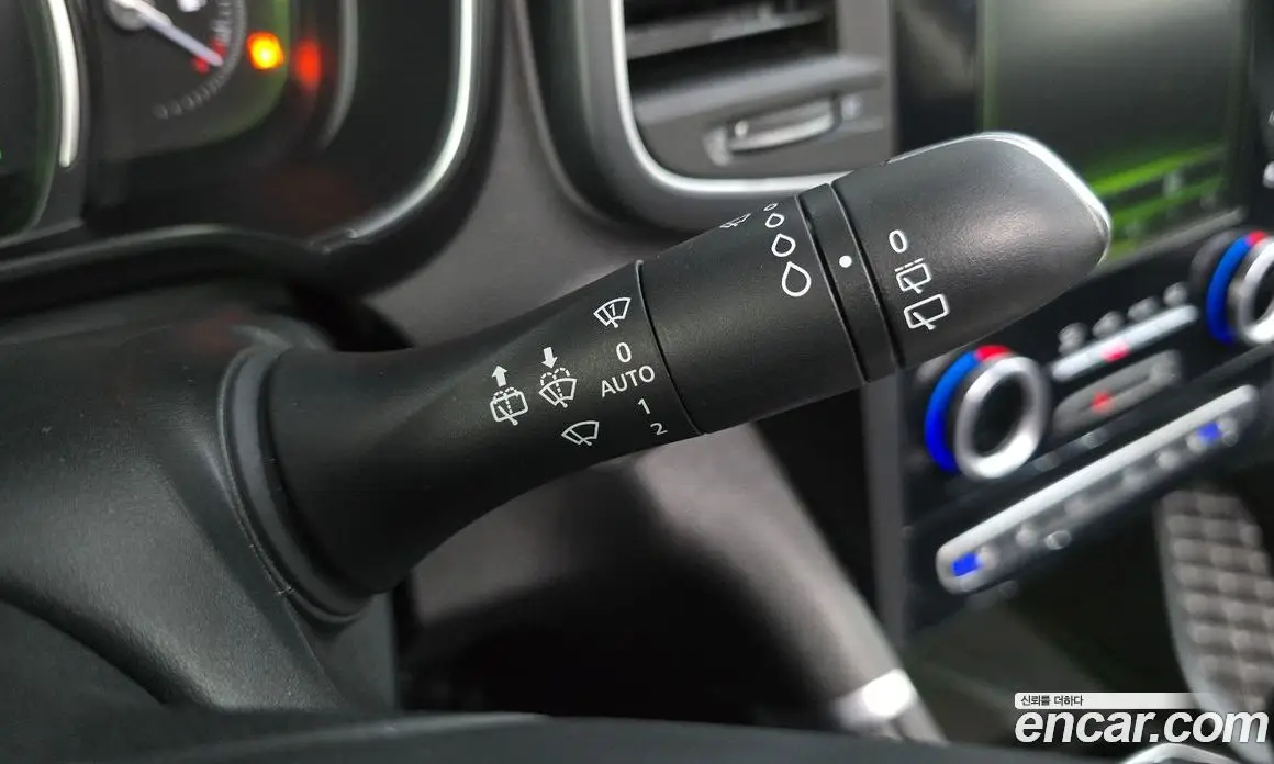 Renault (Samsung) QM6 2017 2.0 автомат (гидро), фото 17 Renault (Samsung) QM6 2017 2.0 автомат (гидро), фото 17