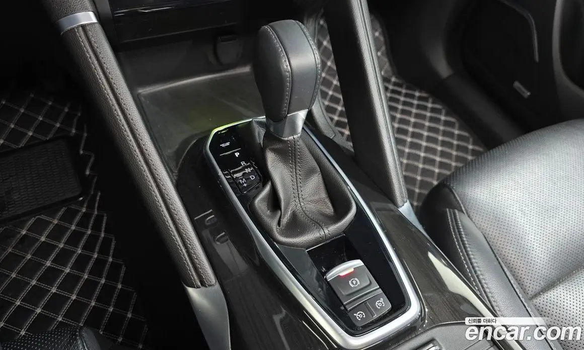Renault (Samsung) QM6 2017 2.0 автомат (гидро), фото 9 Renault (Samsung) QM6 2017 2.0 автомат (гидро), фото 9