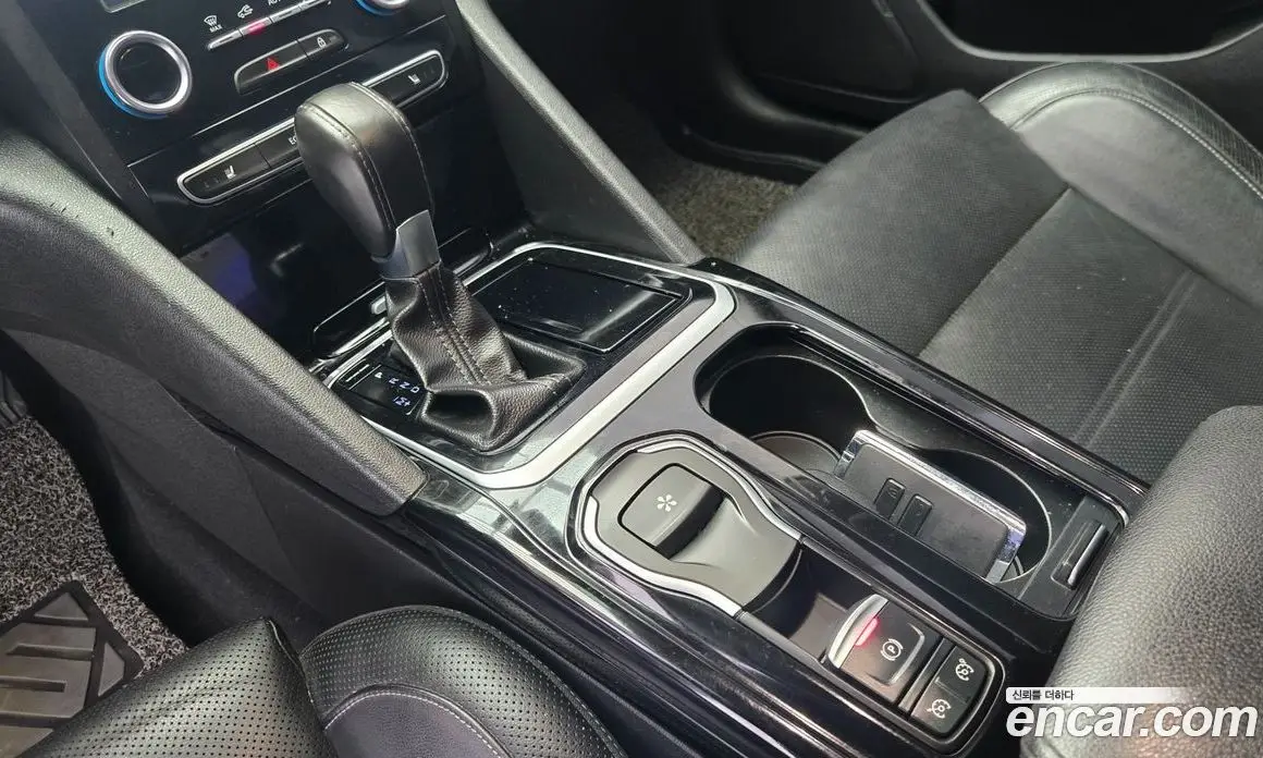 Renault (Samsung) SM6 2016 2.0 автомат (гидро), фото 15 Renault (Samsung) SM6 2016 2.0 автомат (гидро), фото 15