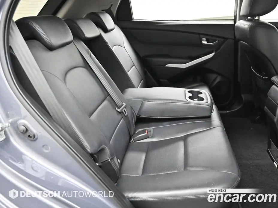 SsangYong Korando 2016 2.2 автомат (гидро), фото 12