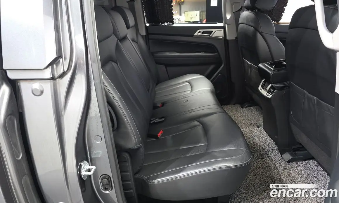 SsangYong Rexton 2018 2.2 автомат (гидро), фото 12 SsangYong Rexton 2018 2.2 автомат (гидро), фото 12