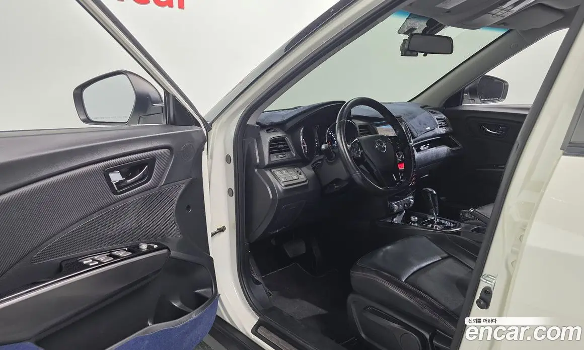 SsangYong TIBOLI 2017 1.6 автомат (гидро), фото 10 SsangYong TIBOLI 2017 1.6 автомат (гидро), фото 10