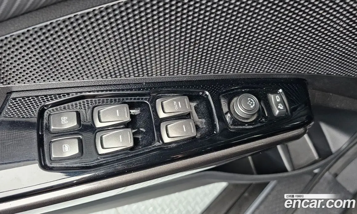 SsangYong TIBOLI 2019 1.6 автомат (гидро), фото 11