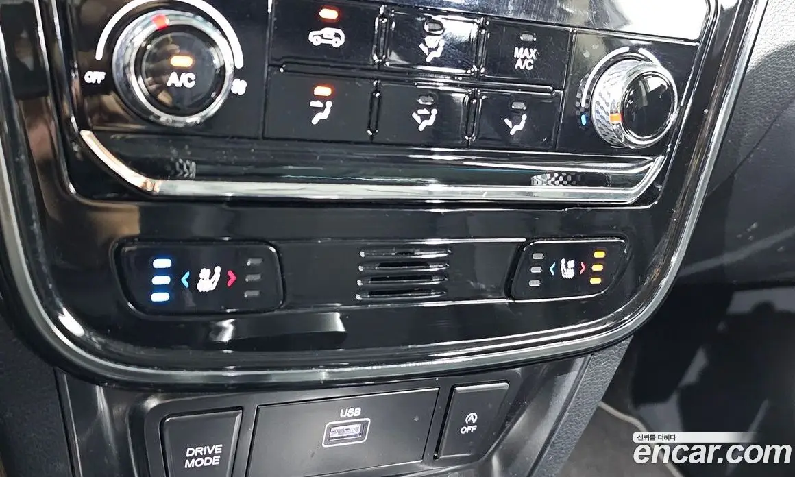 SsangYong TIBOLI 2019 1.6 автомат (гидро), фото 17