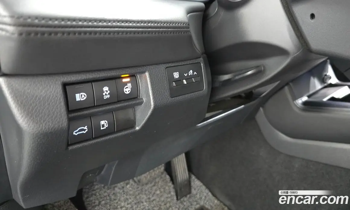 Toyota Avalon 2020 2.5 автомат (гидро), фото 18 Toyota Avalon 2020 2.5 автомат (гидро), фото 18