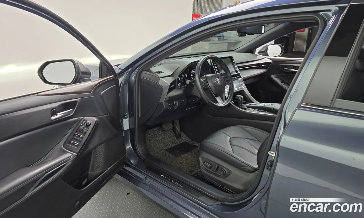 Toyota Avalon 2020 2.5 автомат (гидро), фото 10 Toyota Avalon 2020 2.5 автомат (гидро), фото 10