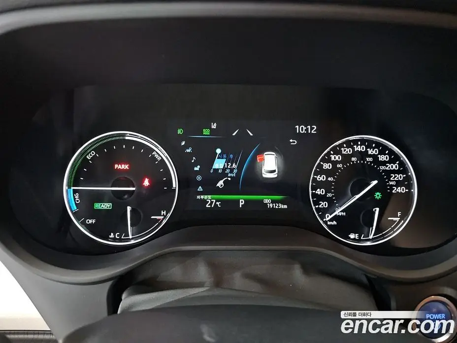 Toyota Sienna 2023 2.5 автомат (гидро), фото 8 Toyota Sienna 2023 2.5 автомат (гидро), фото 8