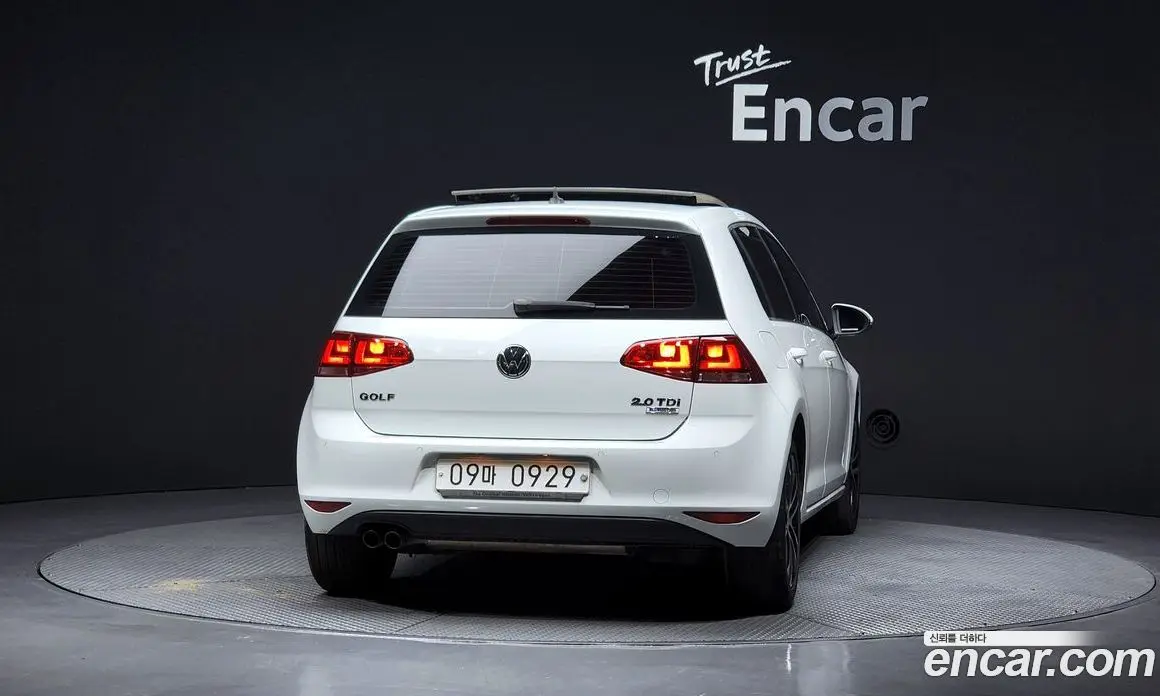 Volkswagen Golf 2015 2.0 автомат (гидро), фото 4 Volkswagen Golf 2015 2.0 автомат (гидро), фото 4