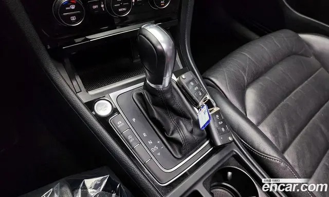 Volkswagen Golf 2015 2.0 автомат (гидро), миниатюра 9 Volkswagen Golf 2015 2.0 автомат (гидро), миниатюра 9