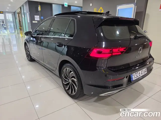 Volkswagen Golf 2023 2.0 автомат (гидро), миниатюра 2 Volkswagen Golf 2023 2.0 автомат (гидро), миниатюра 2