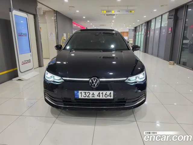 Volkswagen Golf 2023 2.0 автомат (гидро), миниатюра 3 Volkswagen Golf 2023 2.0 автомат (гидро), миниатюра 3
