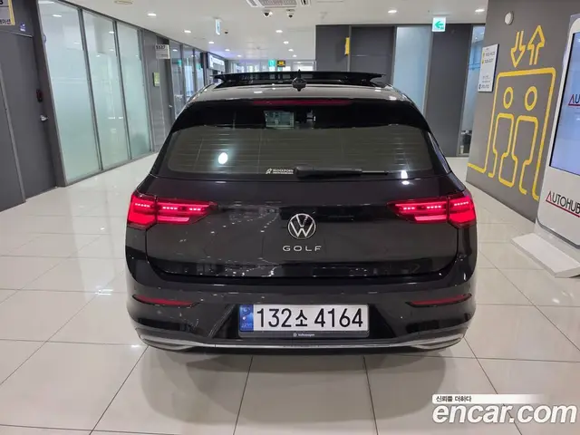 Volkswagen Golf 2023 2.0 автомат (гидро), миниатюра 4 Volkswagen Golf 2023 2.0 автомат (гидро), миниатюра 4