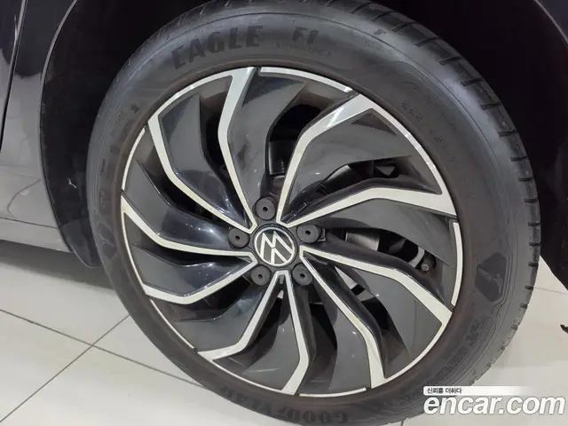 Volkswagen Golf 2023 2.0 автомат (гидро), миниатюра 5 Volkswagen Golf 2023 2.0 автомат (гидро), миниатюра 5