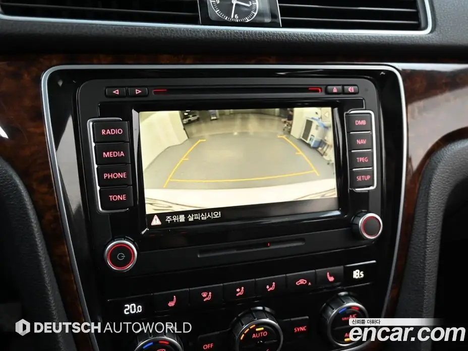 Volkswagen Passat 2013 2.5 автомат (гидро), фото 15 Volkswagen Passat 2013 2.5 автомат (гидро), фото 15
