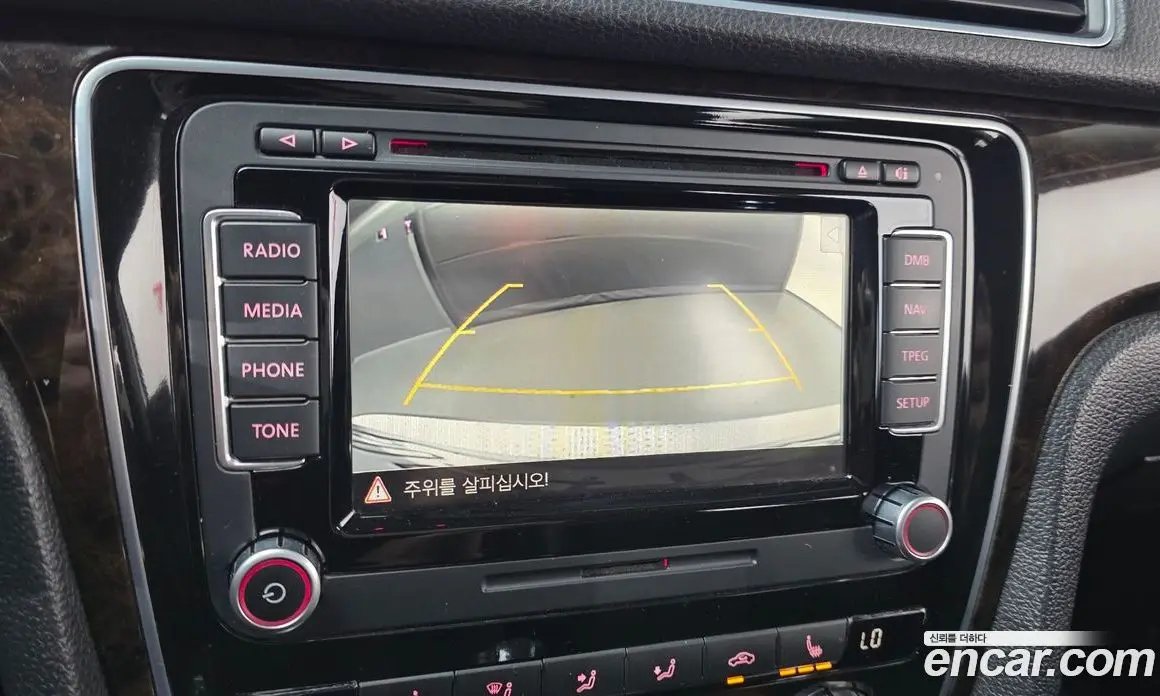 Volkswagen Passat 2015 2.0 автомат (гидро), фото 15 Volkswagen Passat 2015 2.0 автомат (гидро), фото 15