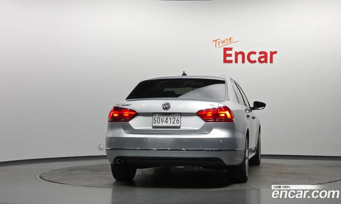 Volkswagen Passat 2015 2.0 автомат (гидро), фото 4 Volkswagen Passat 2015 2.0 автомат (гидро), фото 4
