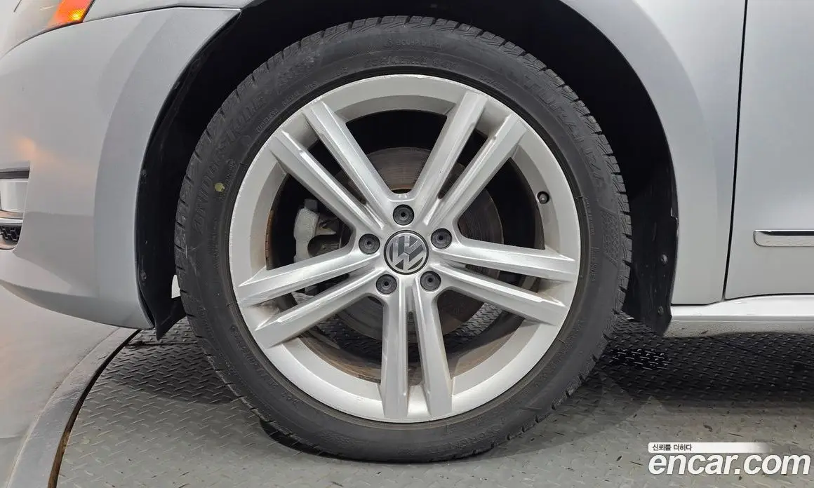 Volkswagen Passat 2015 2.0 автомат (гидро), фото 5 Volkswagen Passat 2015 2.0 автомат (гидро), фото 5